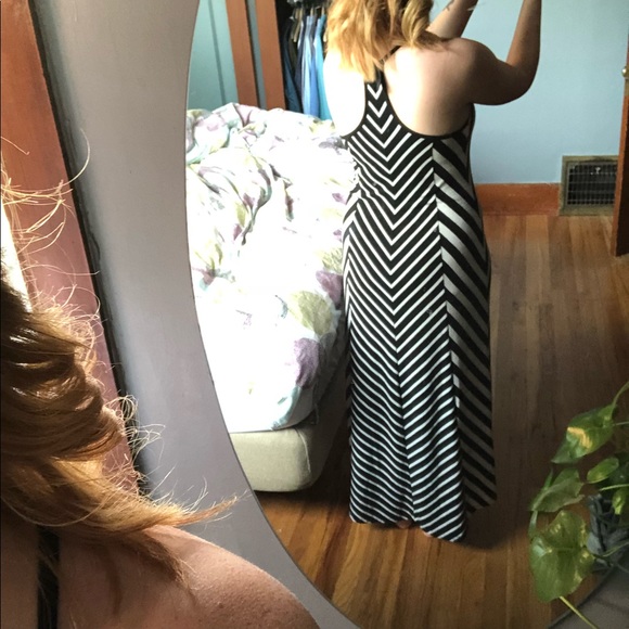Jessica Simpson Striped Maxi Dress - Picture 4 of 4